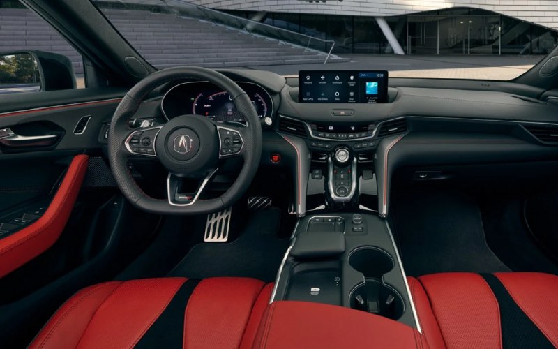 Benefits of Financing the 2025 Acura TLX Long-Term