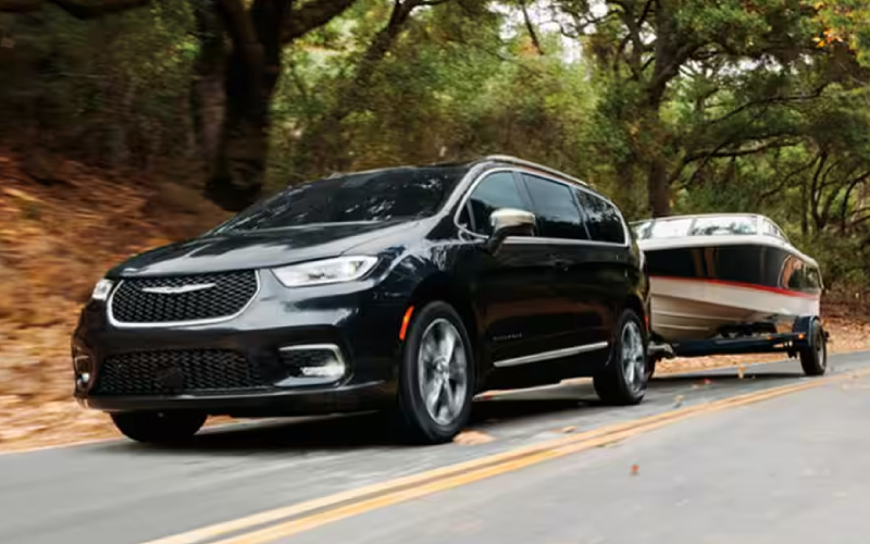 Austin, TX - 2025 Chrysler Pacifica's Overview