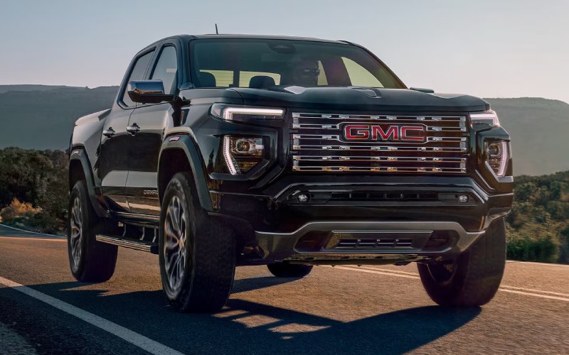 Austin, TX - 2025 GMC Canyon's Exterior Austin, TX - 2025 GMC Canyon's Exterior