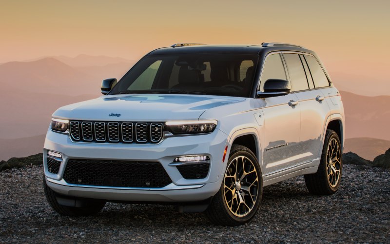 The Remarkable Capability of the 2025 Jeep Grand Cherokee 4xe near Austin, TX