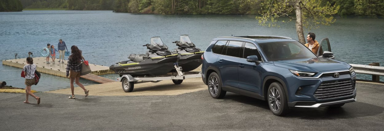 2025 Toyota Grand Highlander near Paramus, NJ