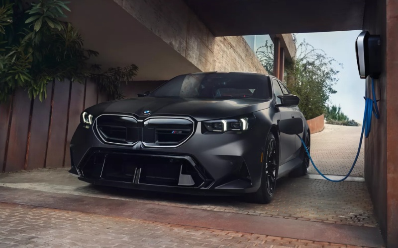5 Buying Considerations Before You Choose Your BMW M5