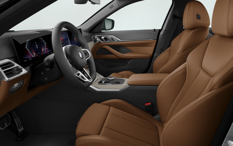 Benefits of Financing the 2026 BMW i4 Long-Term