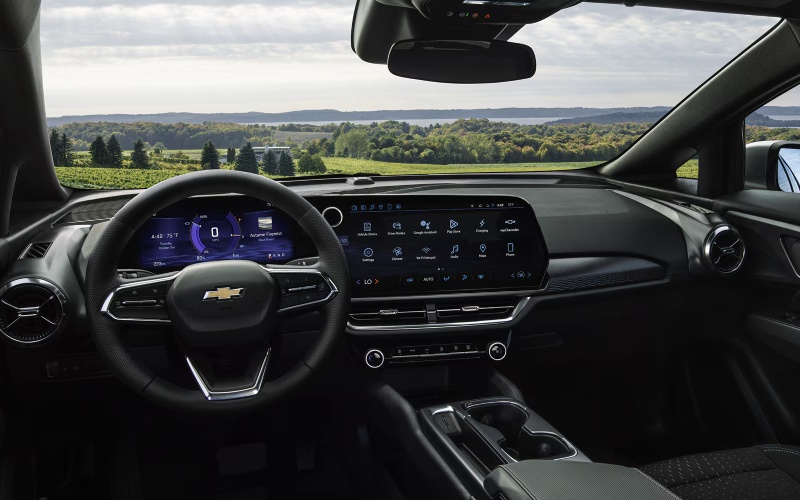 2026 Chevrolet Equinox EV - Interior Comfort & Technology