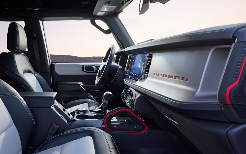 5 Key Reasons the 2026 Ford Bronco Stands Out near Clifton, NJ