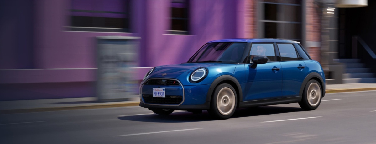Everything You Need to Know Before Buying a New 2026 MINI Cooper 4 Door in North Hollywood, CA