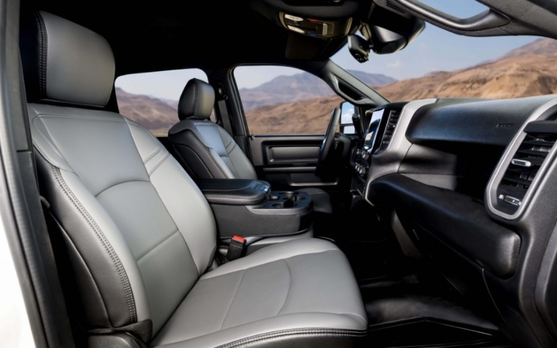 Poteet, TX - 2026 RAM 5500 Chassis Cab