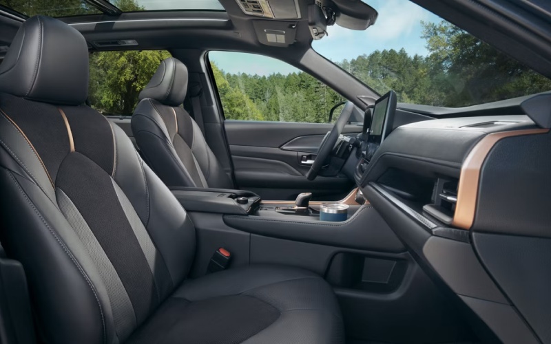 5 Key Reasons the 2026 Toyota Grand Highlander Hybrid Stands Out near Glen Rock, NJ