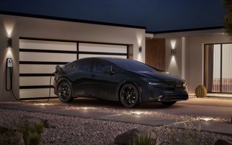 Toyota vs Nissan for Long-Term Commuting, Running Family Errands, and Easy Ownership near Hawthorne, NJ