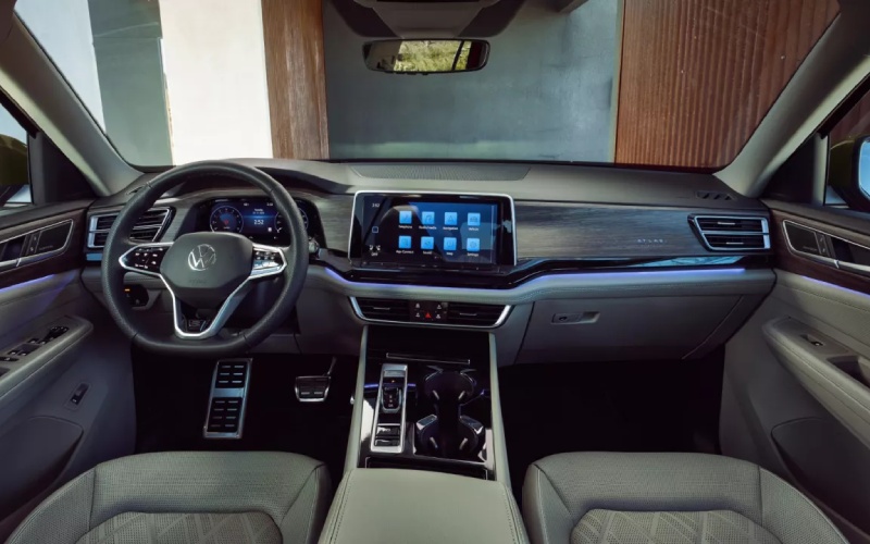 West Covina, CA - 2026 Volkswagen Atlas's Interior