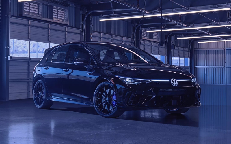 Why Leasing the 2026 Volkswagen Golf R May Be Right for You