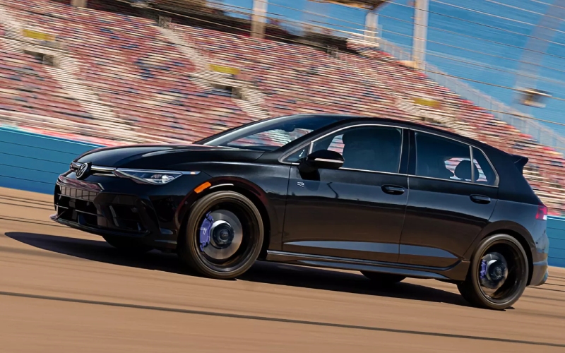 Lease vs Finance: What Makes More Sense for Drivers near Los Angeles, CA?