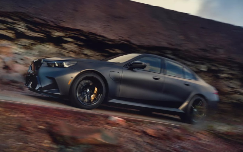 Lease vs Finance: What Makes More Sense for Drivers in North Hollywood, CA?