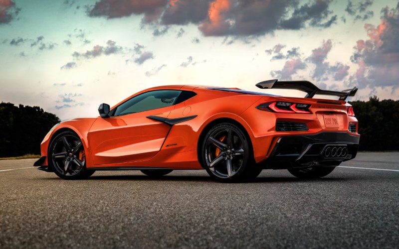 2027 Chevrolet Corvette Z06 Overview