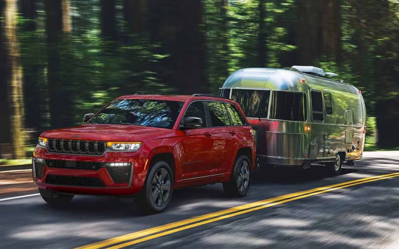 West Covina, CA - 2027 Jeep Grand Cherokee